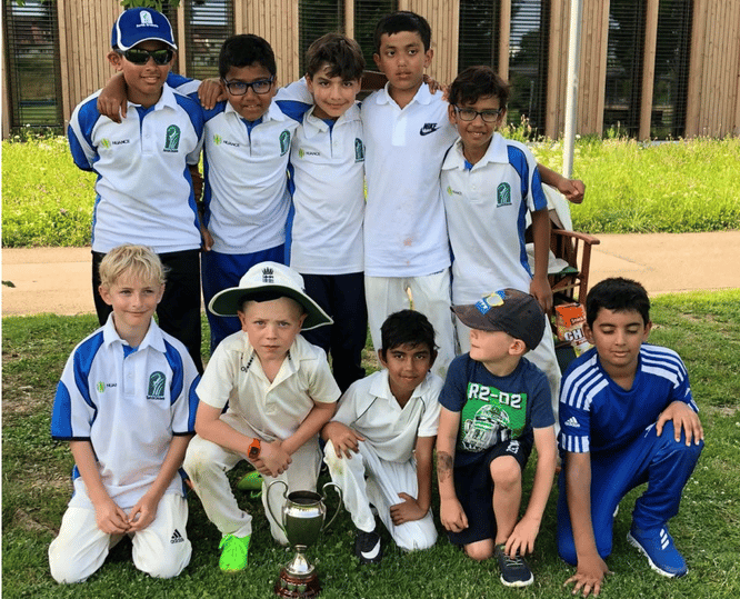 Zurich Crickets win U11 Summer Cup